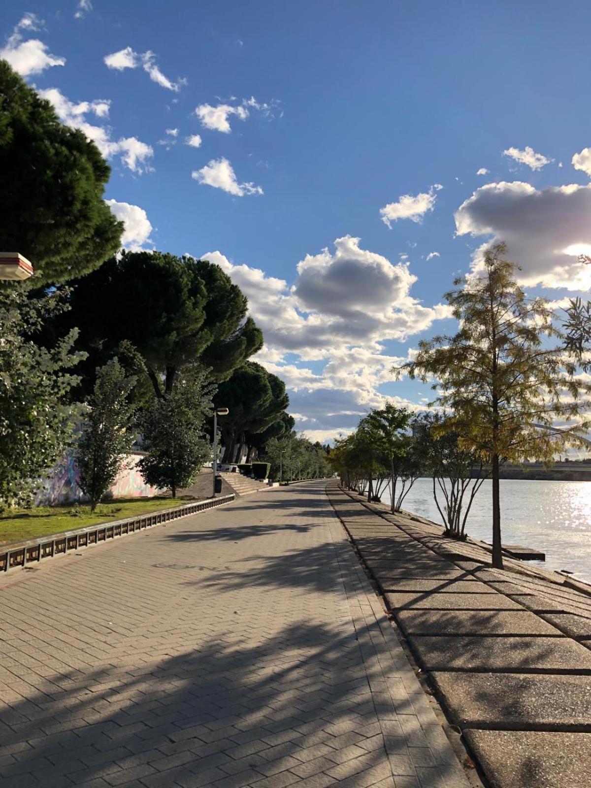 Apartmán Tu Oasis De Lujo Junto Al Guadalquivir Sevilla Exteriér fotografie