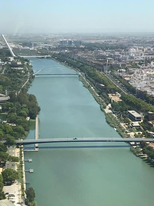 Apartmán Tu Oasis De Lujo Junto Al Guadalquivir Sevilla Exteriér fotografie